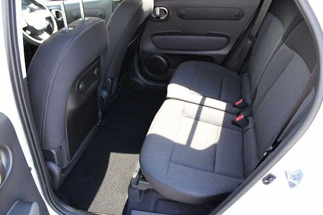 Hyundai INSTER Long Range 49kWh 02 Auto 5dr