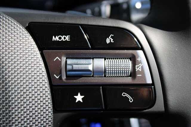 Hyundai INSTER Long Range 49kWh 02 Auto 5dr