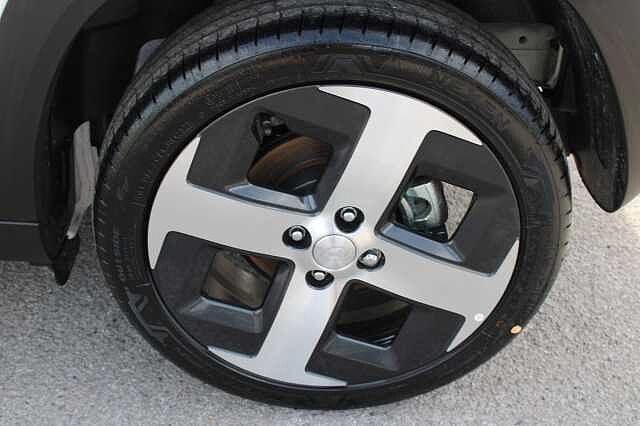 Hyundai INSTER Long Range 49kWh 02 Auto 5dr