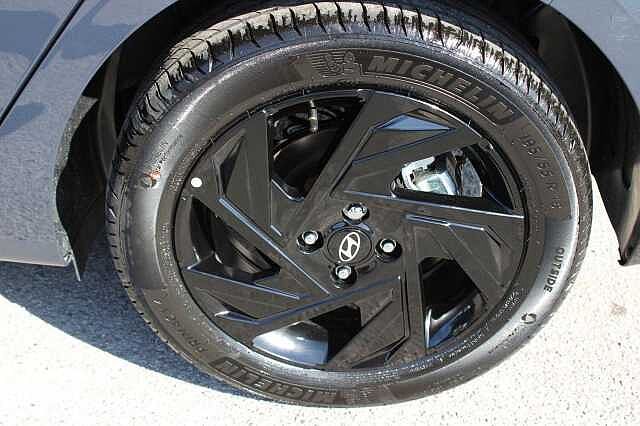 Hyundai i20 1.0 T-GDi Black Line Euro 6 (s/s) 5dr