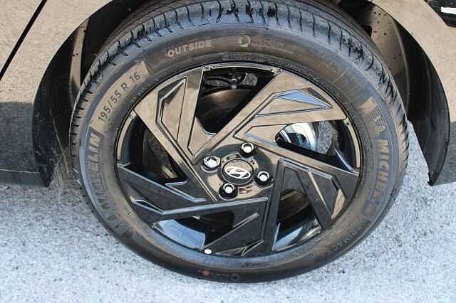 Hyundai i20 1.0 T-GDi Black Line Euro 6 (s/s) 5dr