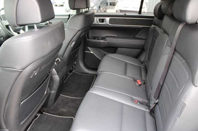 Hyundai Santa Fe 1.6 T-GDi 13.8kWh Ultimate Auto 4WD Euro 6 (s/s) 5dr (7Seat)