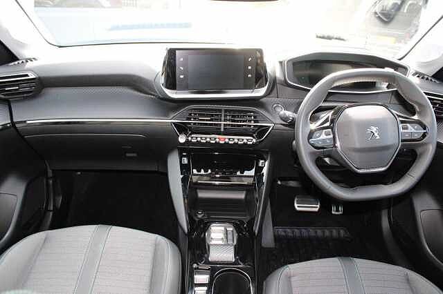 Peugeot E-208 50kWh Allure Premium + Auto 5dr (7.4kW Charger)