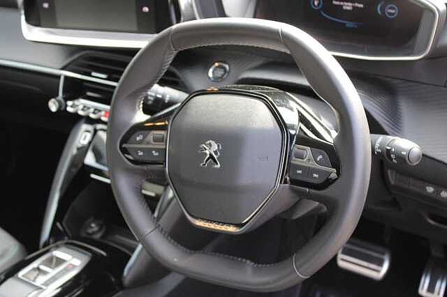Peugeot E-208 50kWh Allure Premium + Auto 5dr (7.4kW Charger)