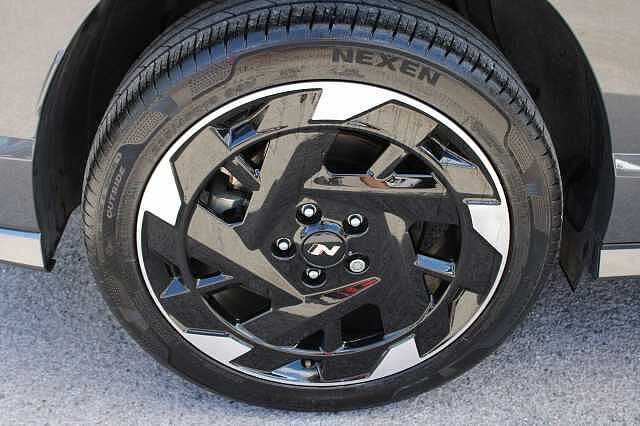 Hyundai KONA 65.4kWh N Line Auto 5dr