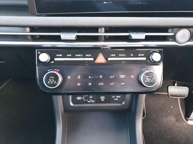 Hyundai TUCSON 1.6T Hybrid Premium 5dr Auto White