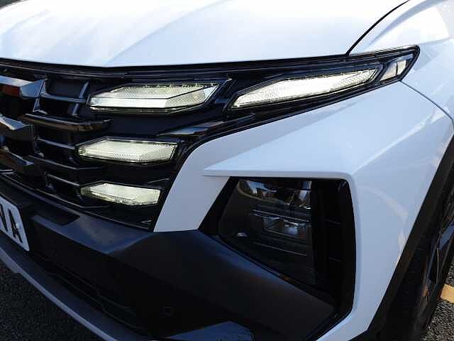 Hyundai TUCSON 1.6T Hybrid Premium 5dr Auto White