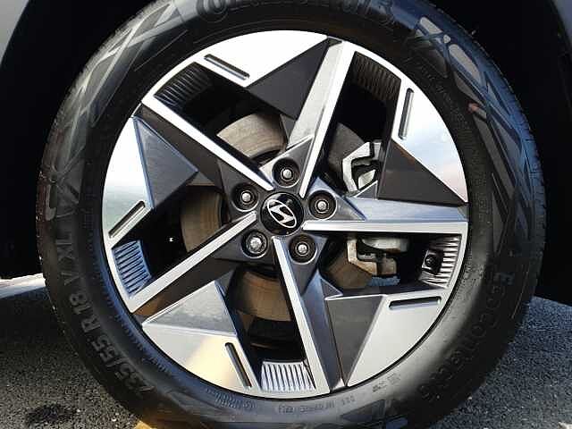 Hyundai TUCSON 1.6T Hybrid Premium 5dr Auto White