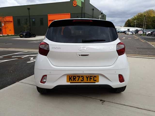 Hyundai i10 1.0 MPi Premium 5dr Auto