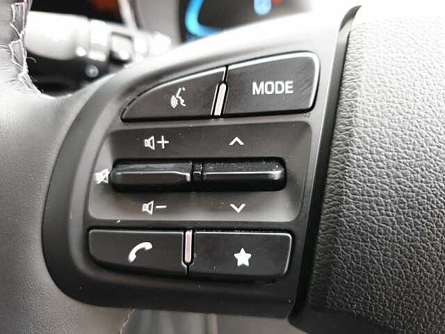 Hyundai i10 1.0 MPi Premium 5dr Auto