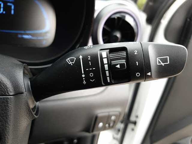 Hyundai i10 1.0 MPi Premium 5dr Auto