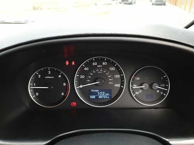 Hyundai i800 2.5 CRDi SE Nav 5dr