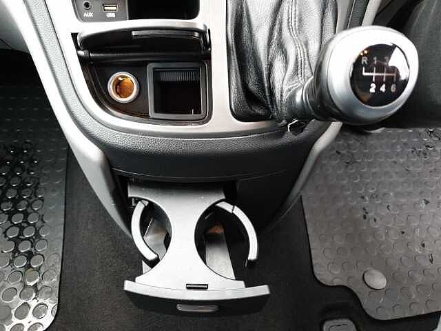 Hyundai i800 2.5 CRDi SE Nav 5dr