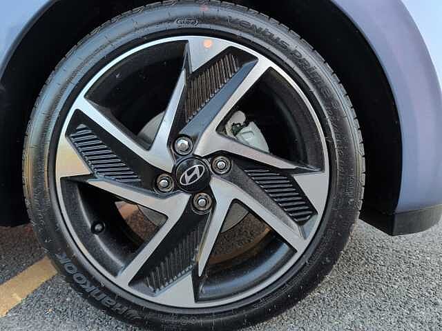 Hyundai i10 1.2 [79] Premium 5dr Auto [Nav]