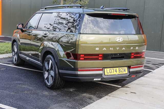 Hyundai Santa Fe Estate 1.6 TGDi Plug-in Hybrid Ultimate 5dr 4WD Auto