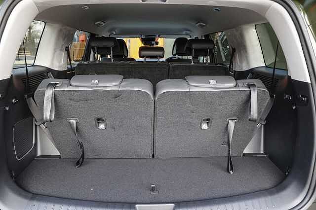 Hyundai Santa Fe Estate 1.6 TGDi Plug-in Hybrid Ultimate 5dr 4WD Auto