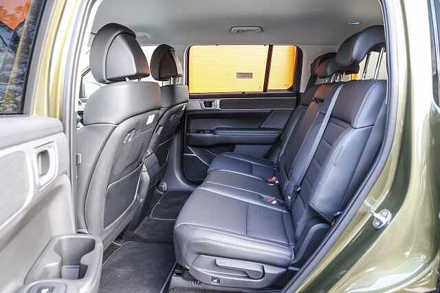 Hyundai Santa Fe Estate 1.6 TGDi Plug-in Hybrid Ultimate 5dr 4WD Auto