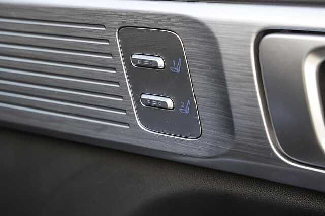 Hyundai Santa Fe Estate 1.6 TGDi Plug-in Hybrid Ultimate 5dr 4WD Auto