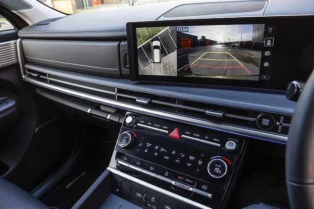 Hyundai Santa Fe Estate 1.6 TGDi Plug-in Hybrid Ultimate 5dr 4WD Auto