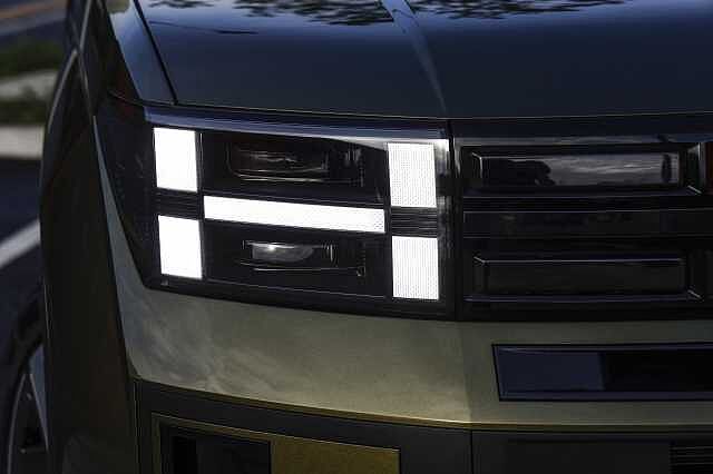 Hyundai Santa Fe Estate 1.6 TGDi Plug-in Hybrid Ultimate 5dr 4WD Auto