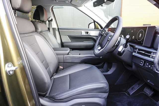 Hyundai Santa Fe Estate 1.6 TGDi Plug-in Hybrid Ultimate 5dr 4WD Auto