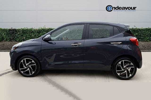 Hyundai i10 1.0 2025MY Premium AMT