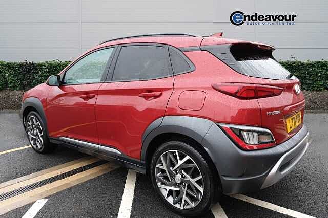 Hyundai KONA 1.6 GDi Hybrid Ultimate 5dr DCT Red