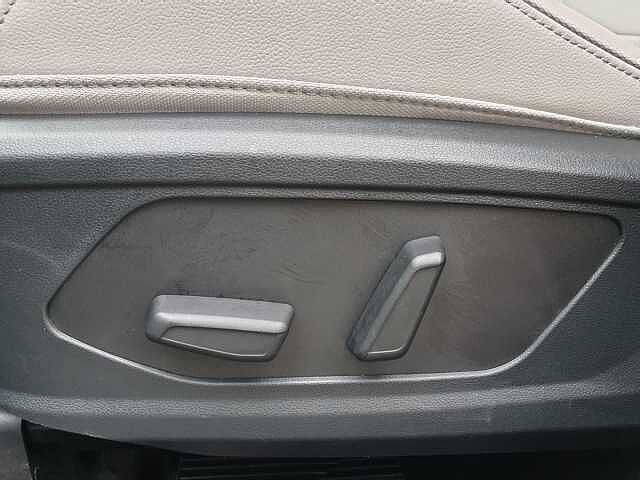 Hyundai TUCSON 1.6 TGDi Hybrid 230 Ultimate 5dr 2WD Auto Blue