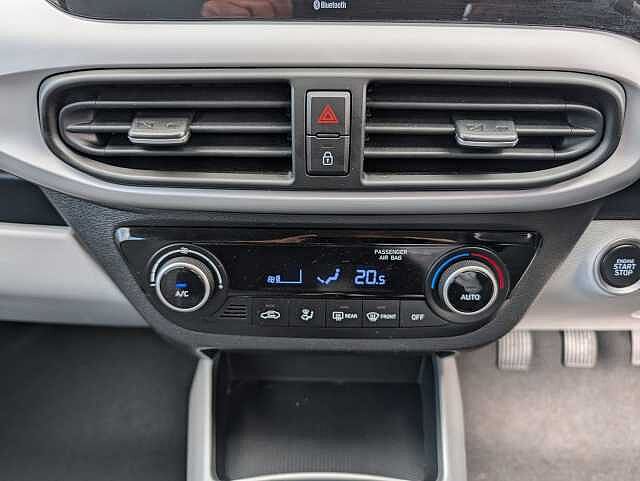 Hyundai i10 1.2 MPi Premium 5dr