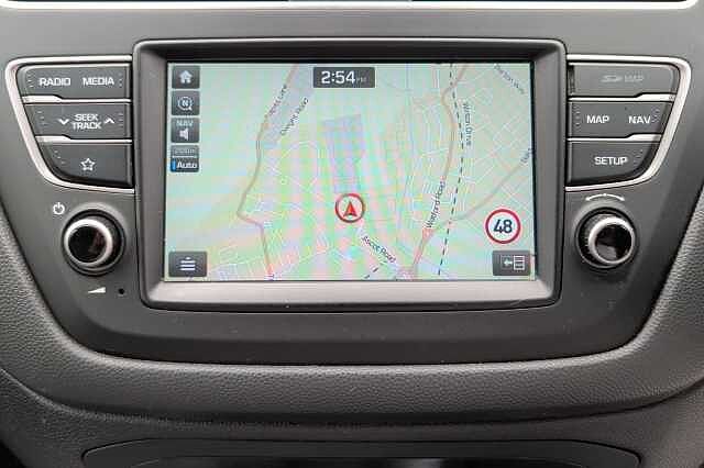 Hyundai i20 1.0 T-GDi Premium Nav 5dr