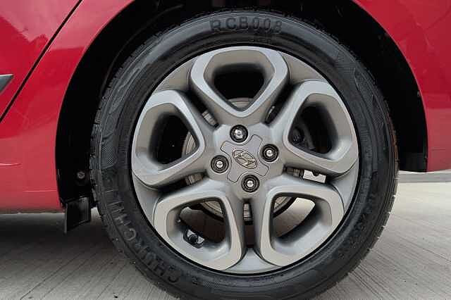 Hyundai i20 1.0 T-GDi Premium Nav 5dr
