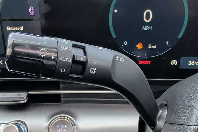 Hyundai KONA 1.6T 138 Ultimate 5dr DCT + LUX Grey