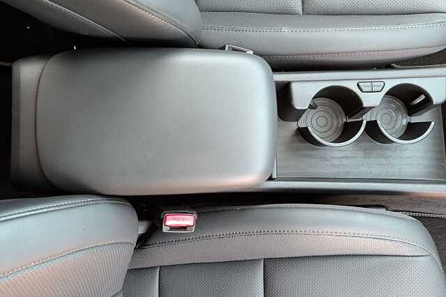Hyundai KONA 1.6T 138 Ultimate 5dr DCT + LUX Grey