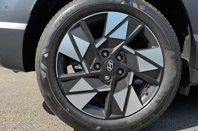 Hyundai KONA 1.6T 138 Ultimate 5dr DCT + LUX Grey
