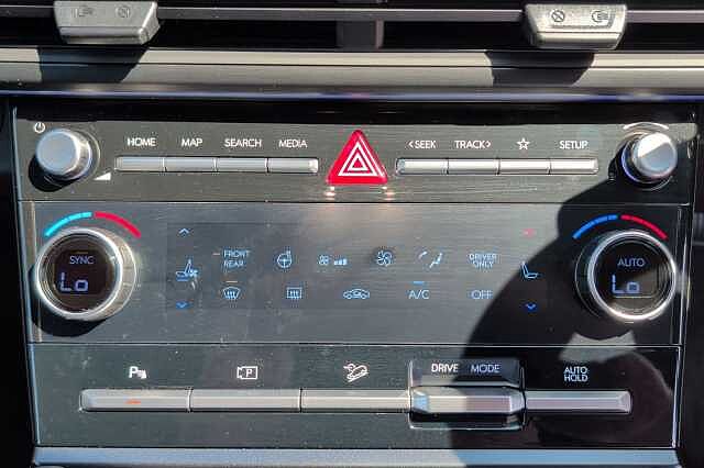 Hyundai SANTA FE 1.6 TGDi 239 Hybrid Calligraphy 5dr Auto Green