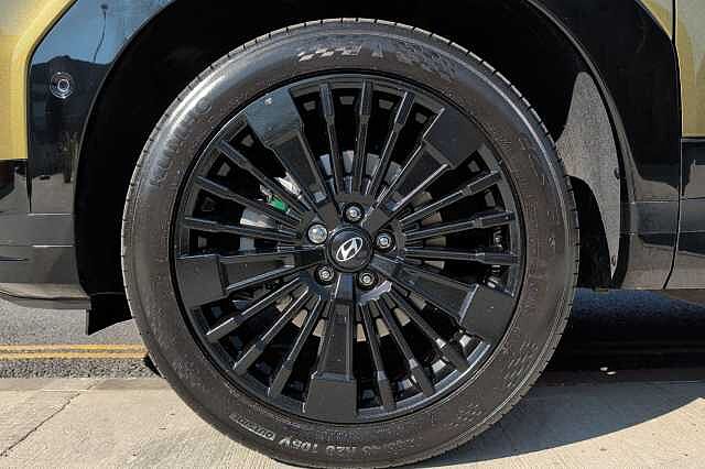 Hyundai SANTA FE 1.6 TGDi 239 Hybrid Calligraphy 5dr Auto Green