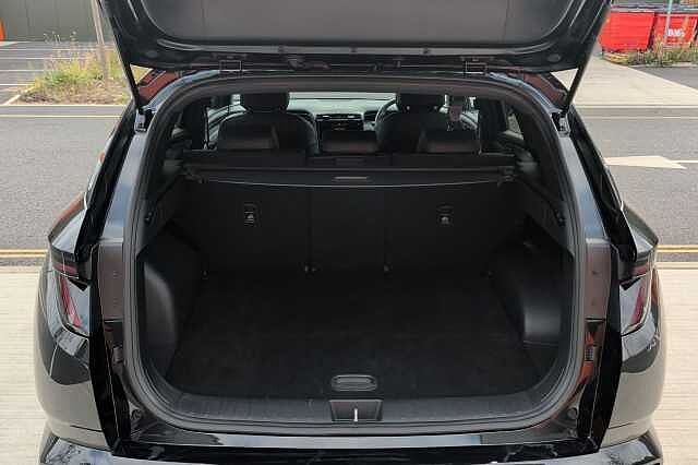 Hyundai TUCSON 1.6 TGDi Hybrid 230 N Line 5dr 2WD Auto Black