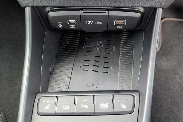 Hyundai I20 1.0T GDi 90 Tech Line 5dr DCT Green