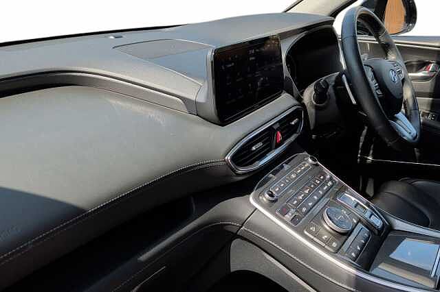 Hyundai SANTA FE 1.6 TGDi Hybrid Ultimate 5dr 4WD Auto Black