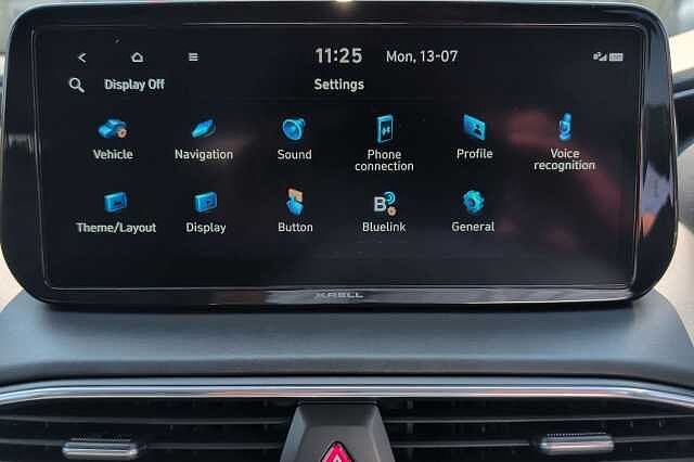 Hyundai SANTA FE 1.6 TGDi Hybrid Ultimate 5dr 4WD Auto Black