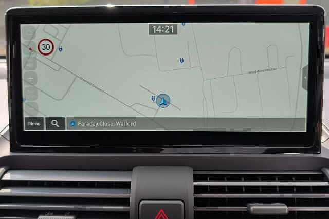 Hyundai INSTER 85kW 02 49kWh 5dr Auto White