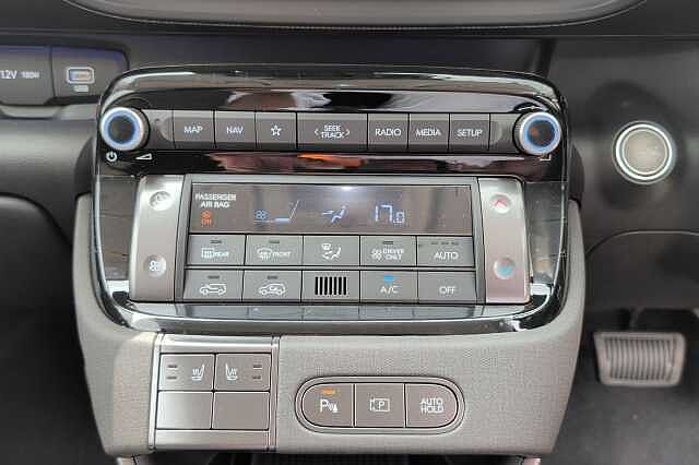 Hyundai INSTER 85kW 02 49kWh 5dr Auto White