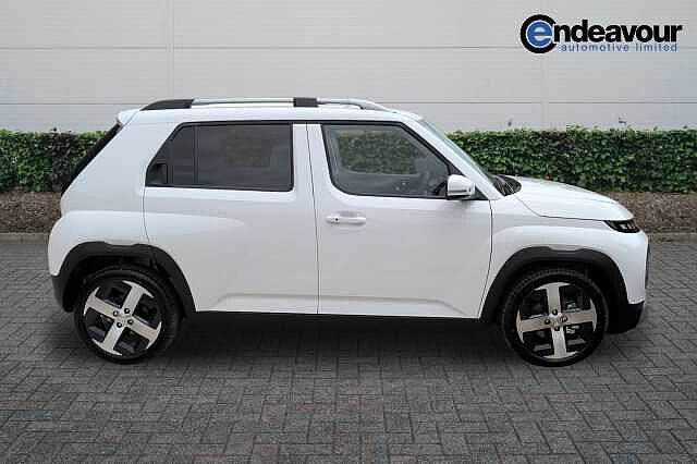 Hyundai INSTER 85kW 02 49kWh 5dr Auto White