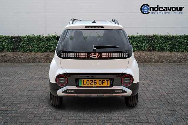 Hyundai INSTER 85kW 02 49kWh 5dr Auto White