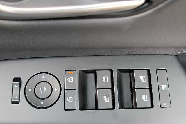 Hyundai KONA 160kW Ultimate 65kWh 5dr Auto Silver