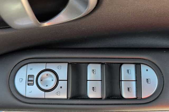 Hyundai IONIQ 5 160kW Ultimate 73 kWh 5dr Auto