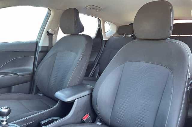 Hyundai KONA 1.0T Advance 5dr Black