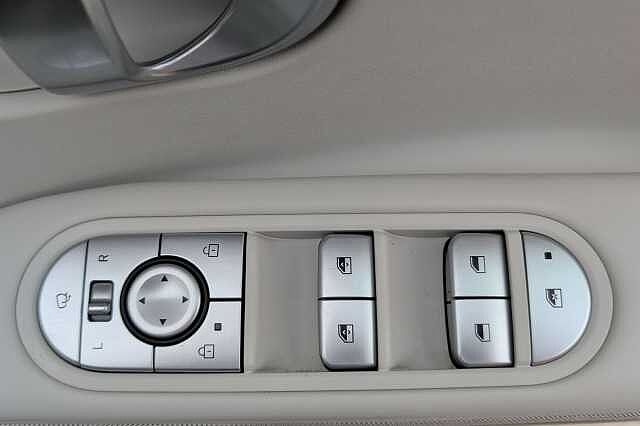 Hyundai IONIQ 5 160kW Ultimate 73 kWh 5dr Auto