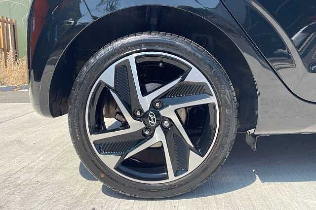 Hyundai i10 1.2 MPi Premium 5dr