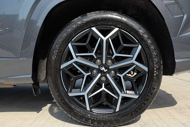 Hyundai TUCSON 1.6 TGDi Hybrid 230 N Line S 5dr 2WD Auto Grey